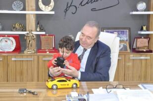 MİNİK RÜZGARIN YÜREK BURKAN HİKAYESİ
