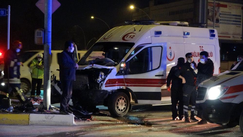 ÇORUM’DA AMBULANS KAZASI 7 YARALI