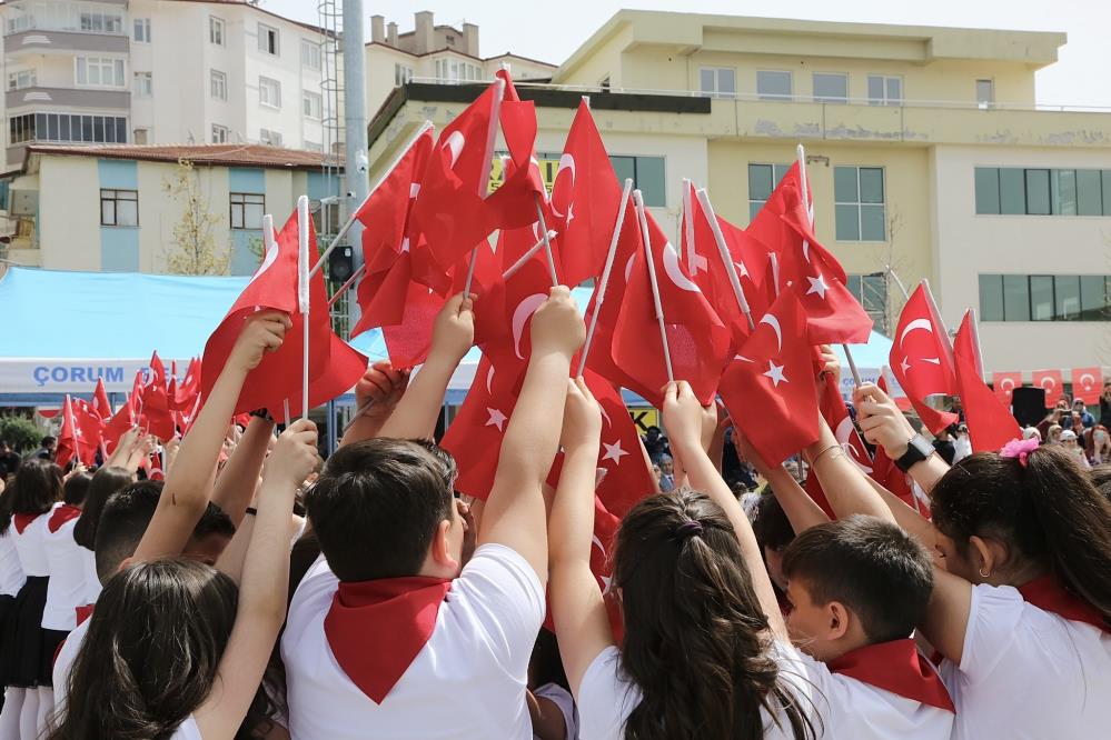 Çorum’da 23 Nisan coşkusu