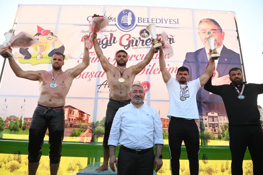 Çorum er meydanı Kırkpınar’ı aratmadı