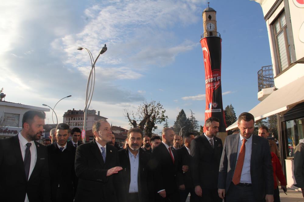 Fatih Erbakan Çorum’da Millet İttifakı’na yüklendi