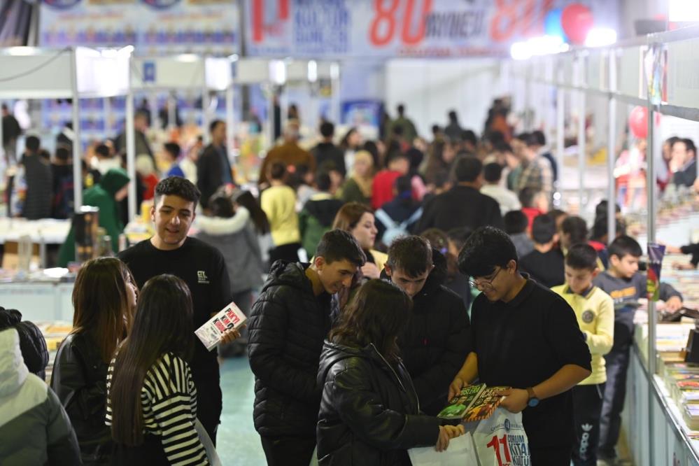 ”Çorum Kitap Fuarı’na” yoğun ilgi