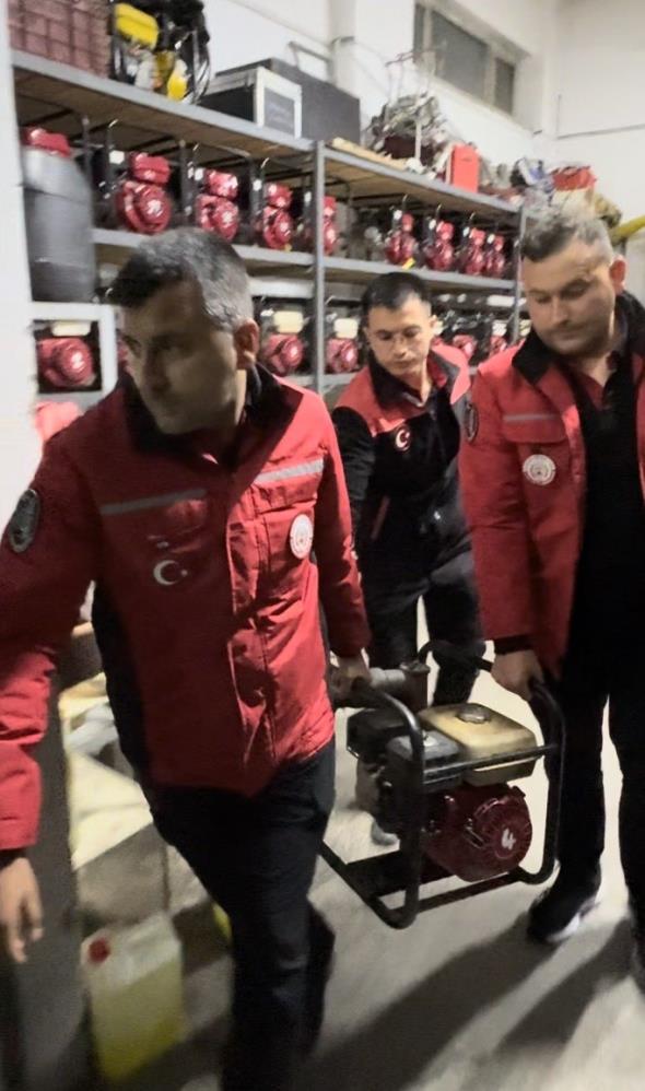 Çorum Belediyesi’nden selin vurduğu Havza’ya destek