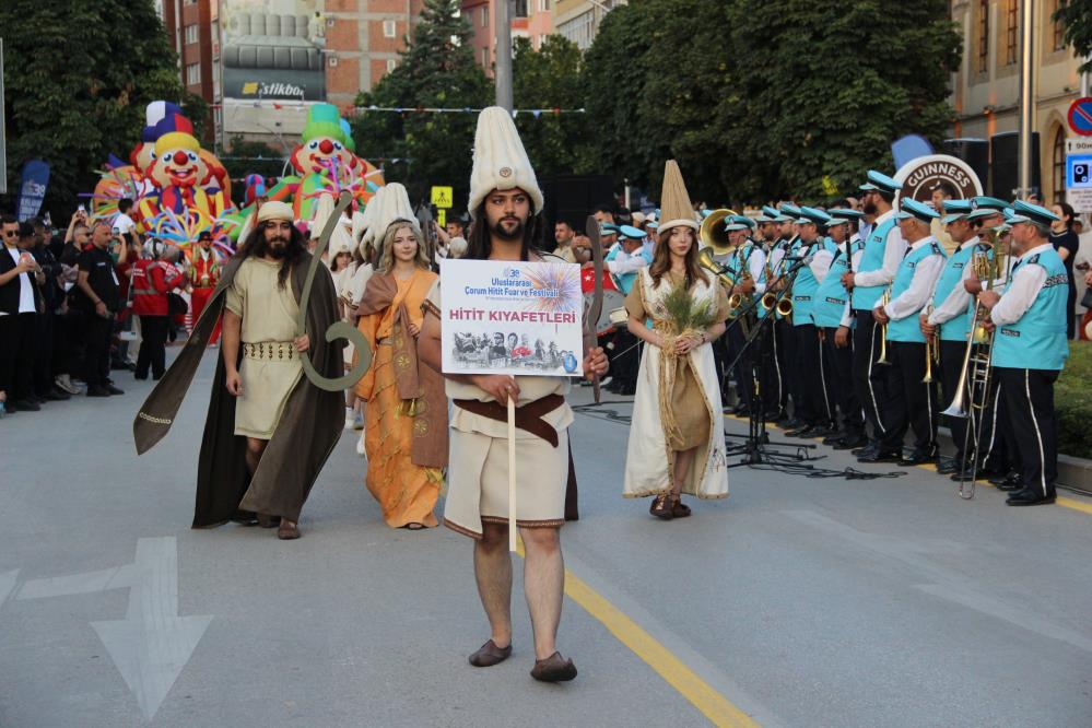 “38. Uluslararası Hitit Fuar ve Festivali” kortej yürüyüşüyle başladı