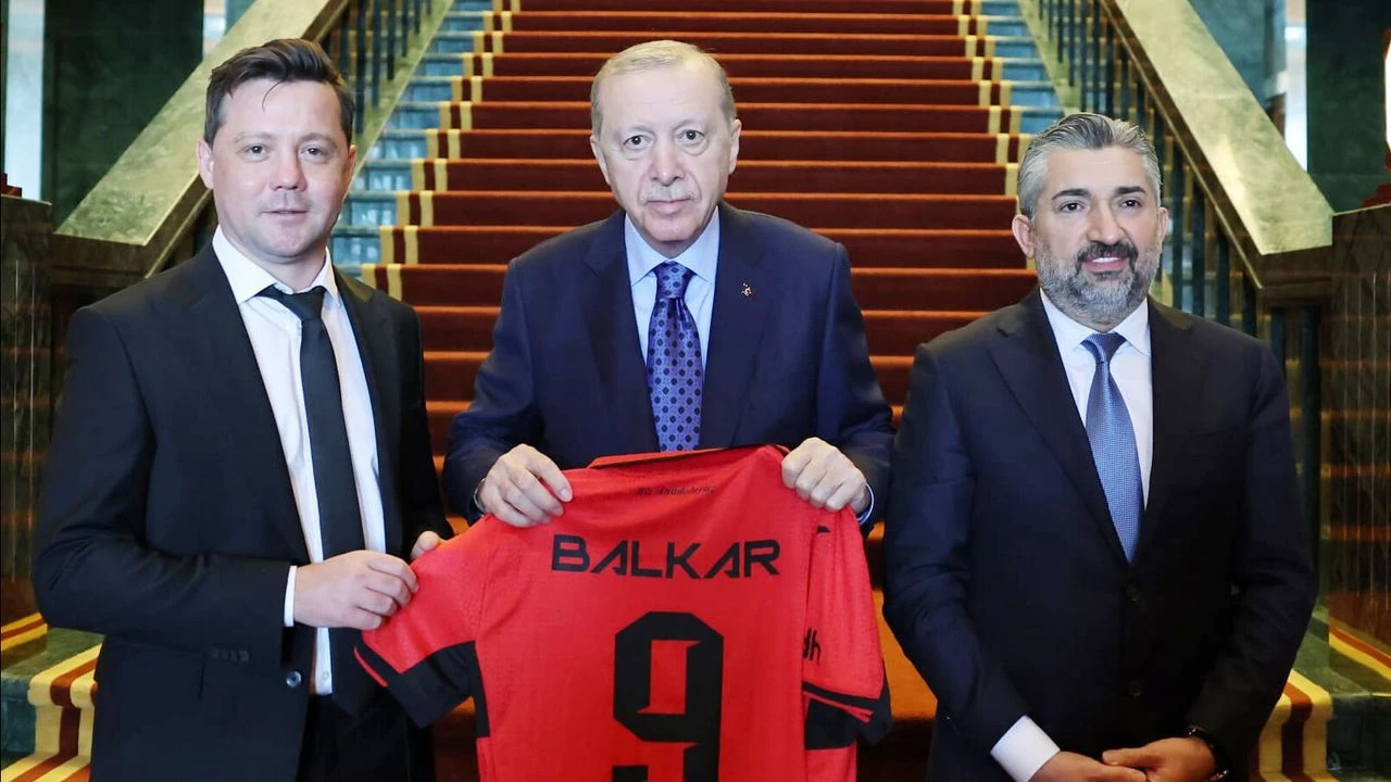 CUMHURBAŞKANI ERDOĞAN ÇORUM FK’YI KABUL ETTİ