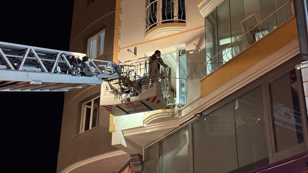 52 yaşındaki adam evinde ölü bulundu