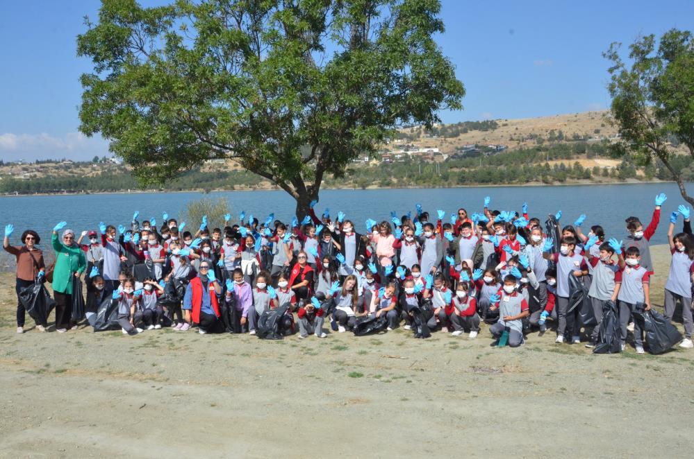 Çorum’da 250 kişi çevre temizliği yaptı
